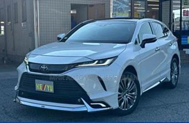 Toyota Harrier Z LEATHER MODELISTA 2020