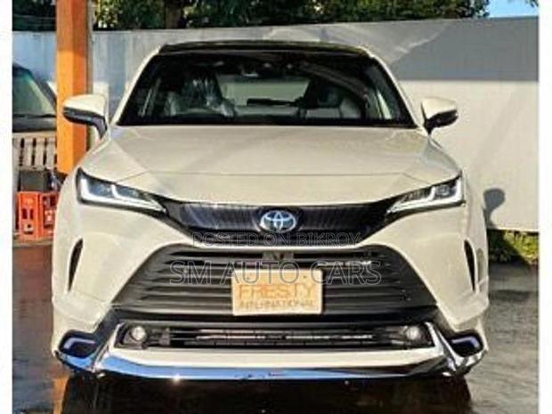 Toyota Harrier Non Hybrid Z Pearl 2020