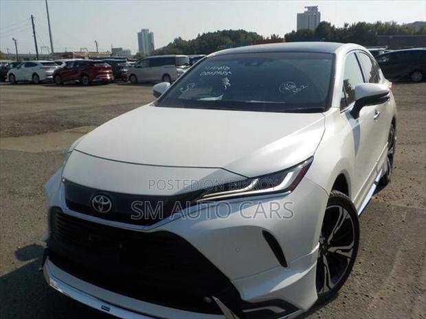 Toyota Harrier Non Hybrid Z Pearl 2020