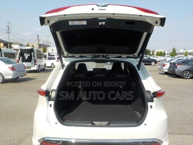 Toyota Harrier Non Hybrid Z Pearl 2020