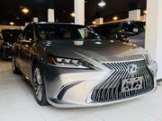 Lexus ES 300H READY SHOWROOM 2020 for sale