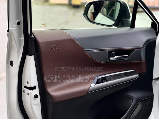 Toyota Harrier Z leather 2020