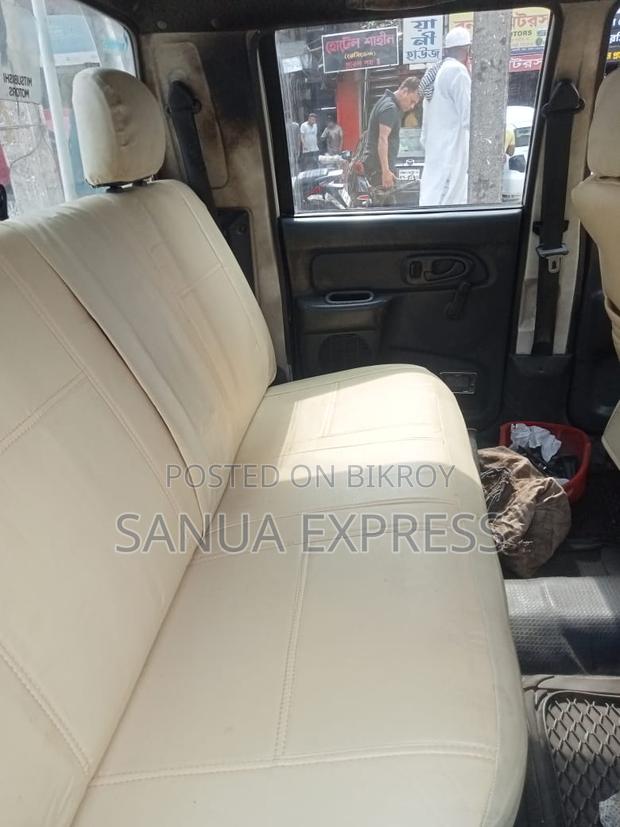 Mitsubishi L200 2007 White