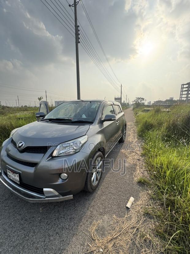 Toyota IST 2008 Gray