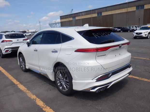 Toyota Harrier Z LEATHER MODELISTA 2020