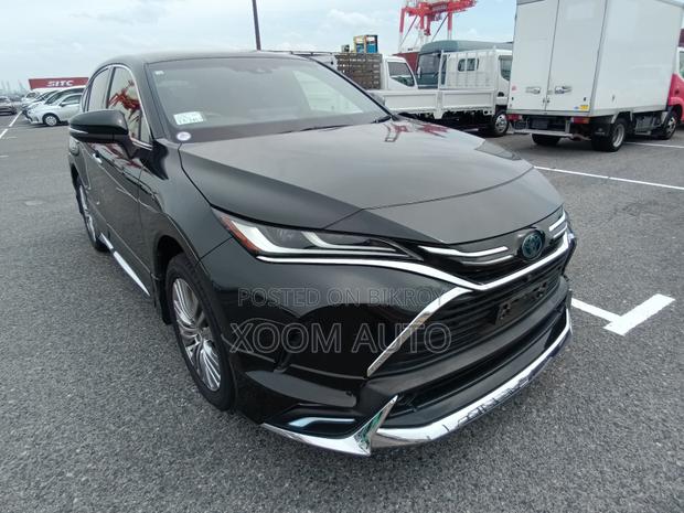 Toyota Harrier Z PKG BLACK COLOR 2020