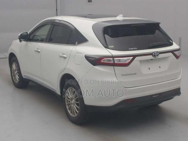 Toyota Harrier PREMIUM STYLE PEARL 2020