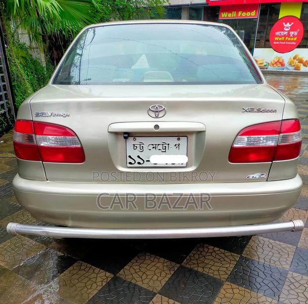 Toyota Corolla 110 XE SALOON 1998