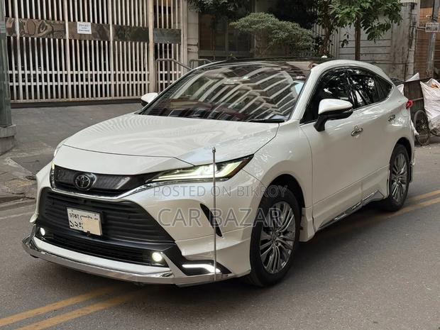 Toyota Harrier Z 2020 Pearl