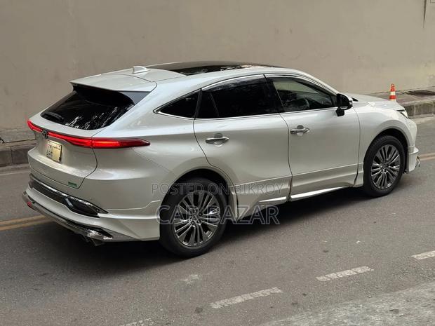 Toyota Harrier Z 2020 Pearl