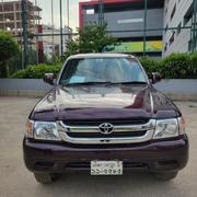 Toyota Hilux 2004 Black for sale