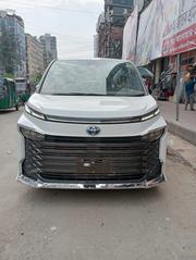 Toyota Voxy 2025 Pearl for sale