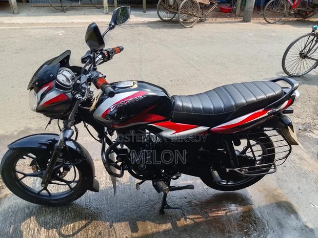 Bajaj Discover 2020 Black