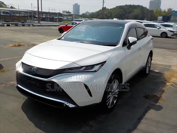 Toyota Harrier 2.5 Hybrid 2020 White