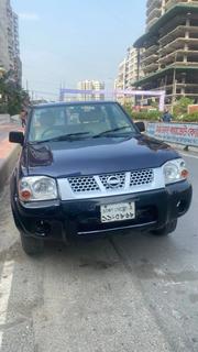 Nissan DoubleCab 2005 Purple for sale