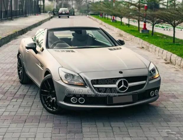 Mercedes-Benz SLK-Class 2017 Gold