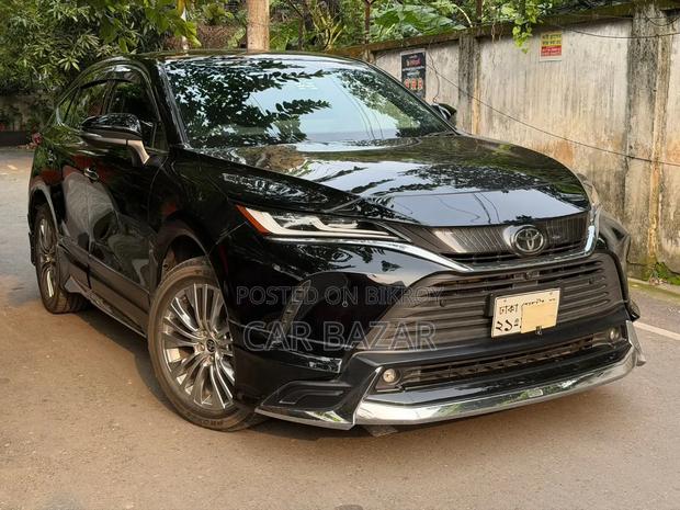 Toyota Harrier 2.0 2020 Black