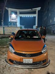 Tata Tiago 2018 Gold for sale