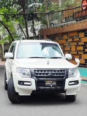 Mitsubishi Pajero 2006 White for sale
