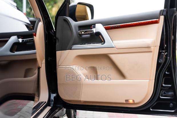 Toyota Land Cruiser 4.6 V8 ZX 2013 Black
