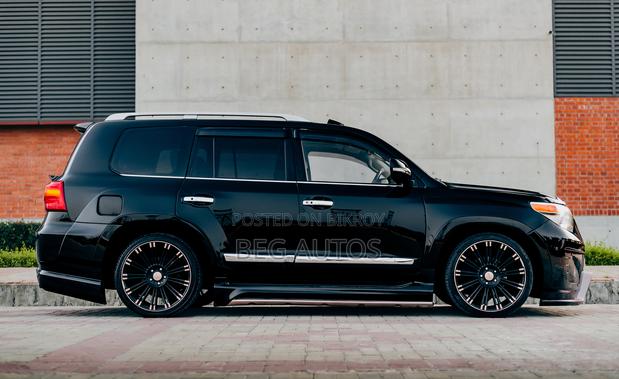 Toyota Land Cruiser 4.6 V8 ZX 2013 Black
