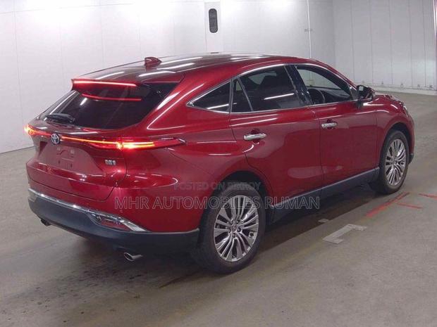 Toyota Harrier 2.5 Hybrid 2020 Red
