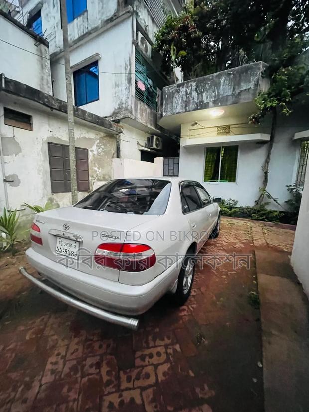 Toyota Corolla 1998 Silver
