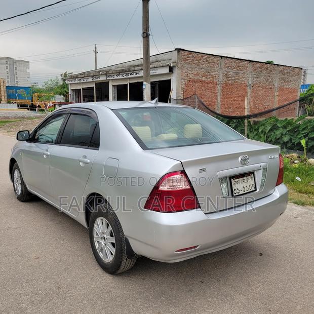 Toyota Corolla 2005 Silver