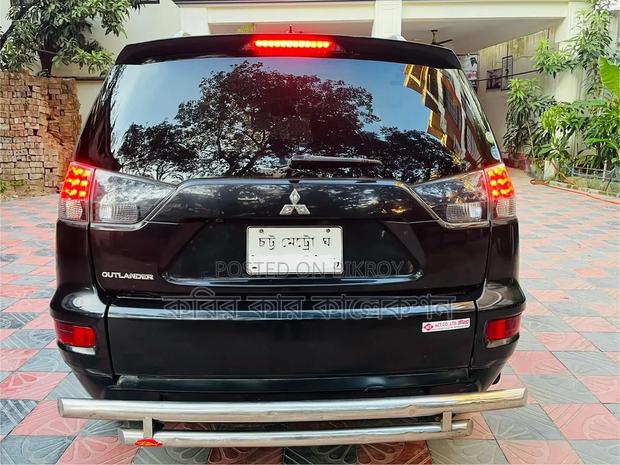Mitsubishi Outlander 2012 Black