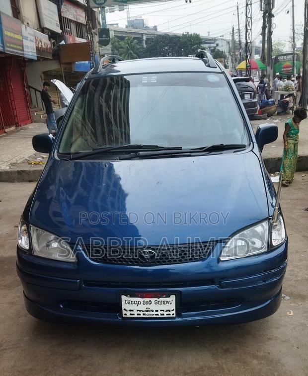 Toyota Corolla Spacio 1.6 (6 Seater) 1998 Blue