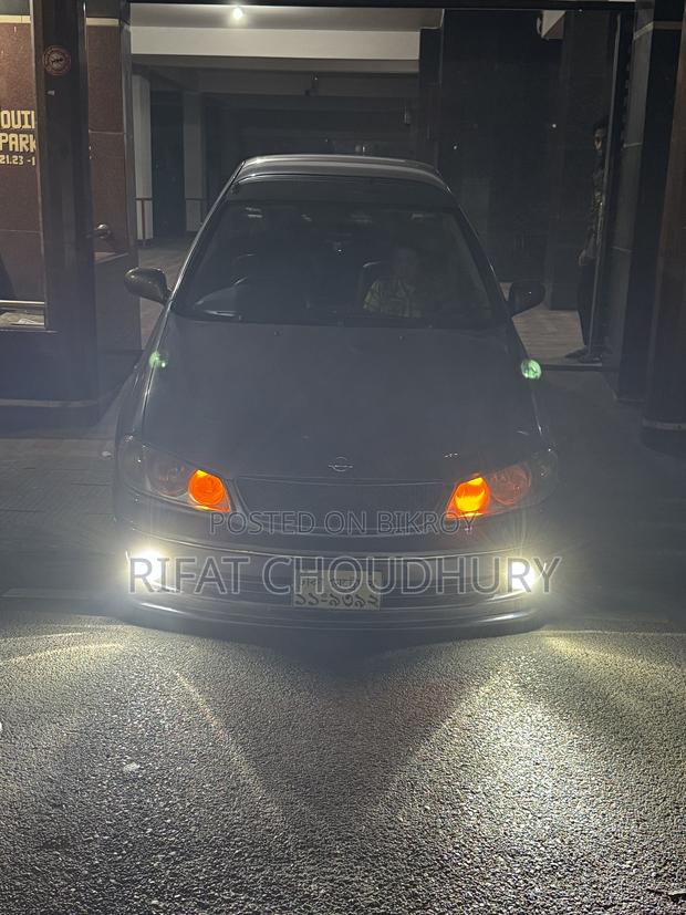 Nissan Sunny B15 Sedan 1.3 2002 Blue