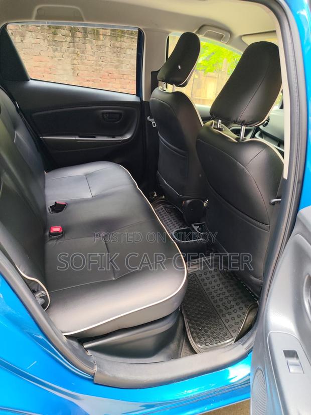 Toyota Vitz 2017 Blue