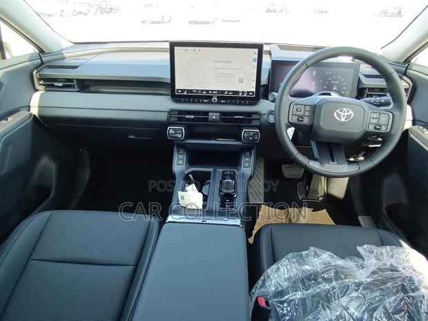New Toyota RAV4 2026 Pearl