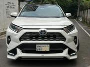 Toyota RAV4 2019 White for sale