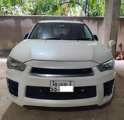 Mitsubishi Outlander 2011 White for sale