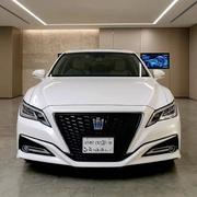 Toyota Crown 2018 White for sale
