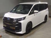 Toyota Noah 2024 Pearl for sale