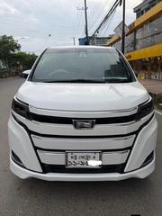 Toyota Noah 2.0 FWD (8 Seater) 2019 White for sale