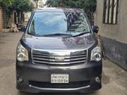 Toyota Noah 2013 Gray for sale