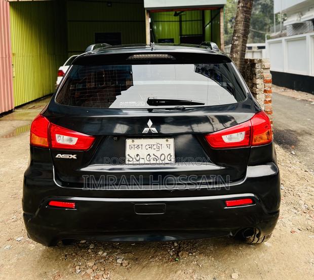 Mitsubishi ASX 2.0 2011 Black