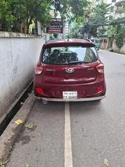 Hyundai Grandeur 2016 Maroon for sale