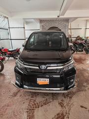 Toyota Noah 2017 Black for sale