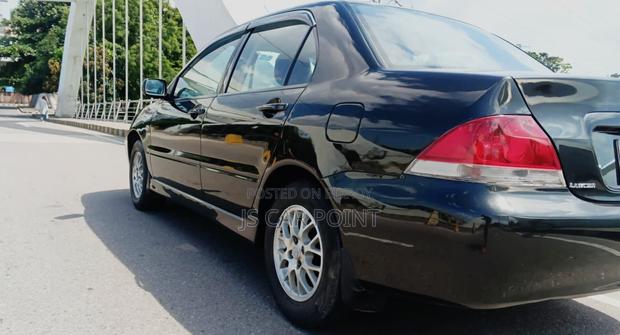 Mitsubishi Lancer 2011 Black