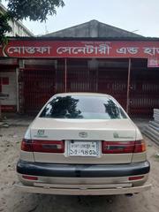 Toyota Premio 2001 Gold for sale