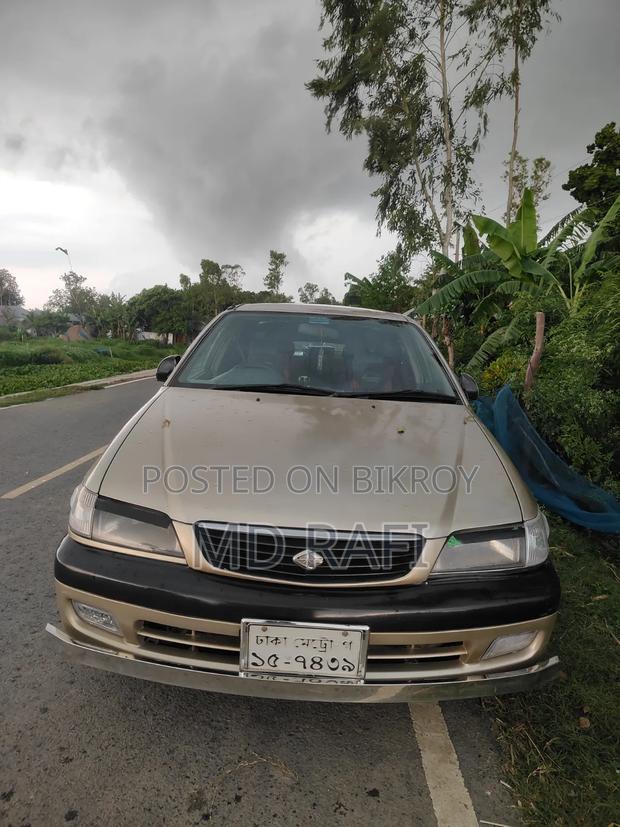 Toyota Premio 2001 Gold