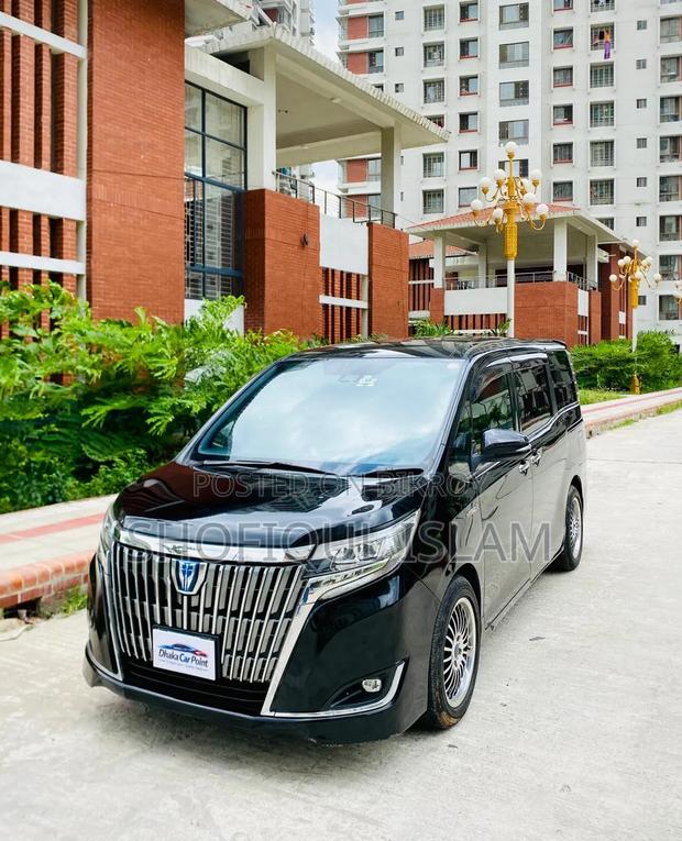 Toyota Esquire 2017 Black