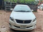 Toyota Premio 2013 Pearl for sale
