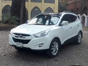 Hyundai Tucson Limited FWD 2011 White for sale