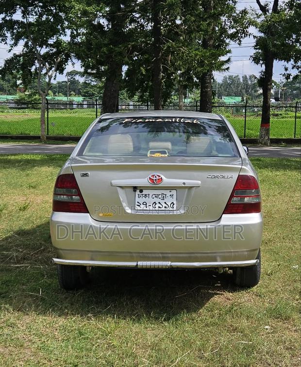 Toyota Corolla 2003 Gold