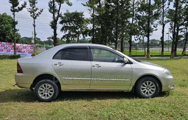 Toyota Corolla 2003 Gold